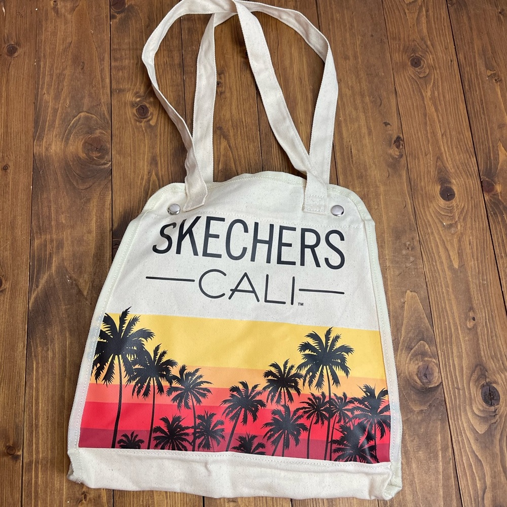 Skechers Cali Canvas shoe bag palm trees and sunset design